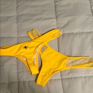 Coulbourne yellow bottoms